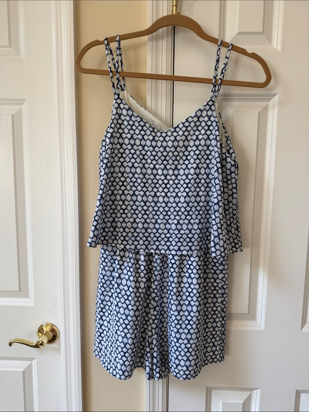 BB Dakota Navy & White Women’s One-Piece Romper size S
